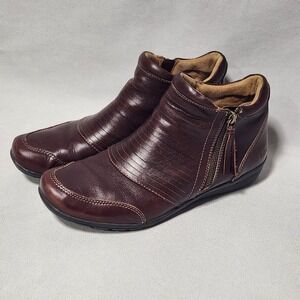 women's TAOS Habit brown Leather ankle Boots size 11 side zip booties